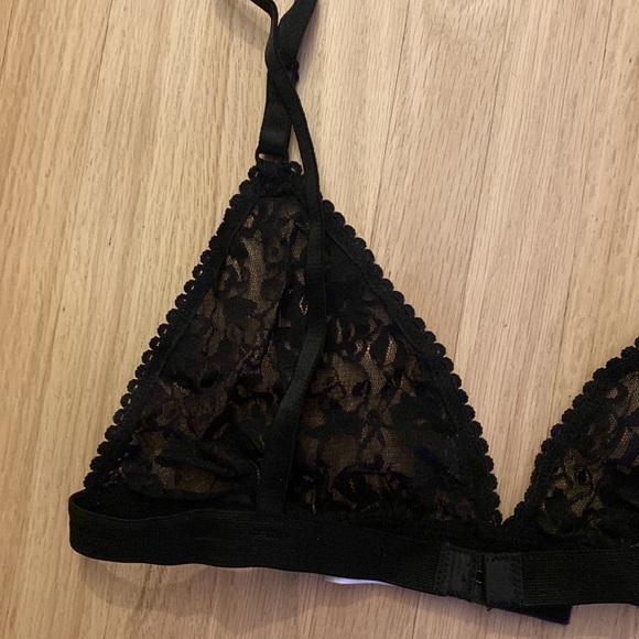 Material Girl Lace Bralette - Picture 5 of 7